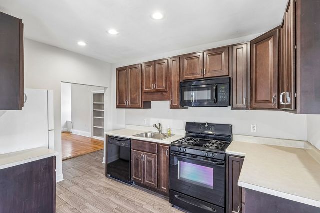 4111 Brownsville Rd Brownsville ROAD, Brentwood, PA 15227