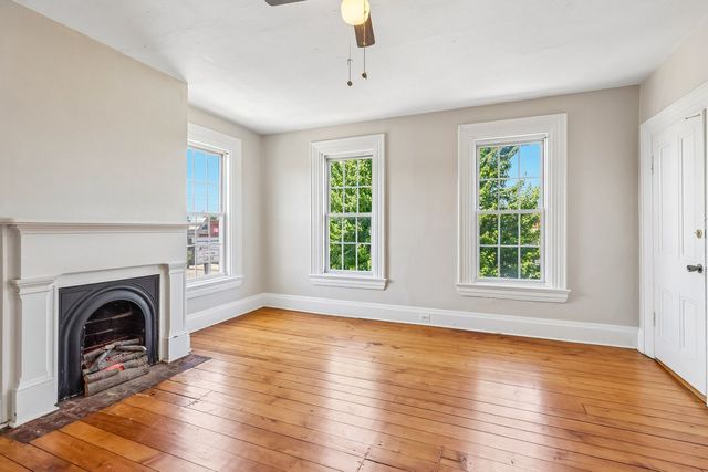 4111 Brownsville Rd Brownsville ROAD, Brentwood, PA 15227