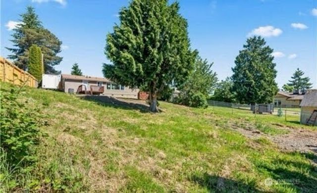 20225 108th Avenue SE, Kent, WA 98031