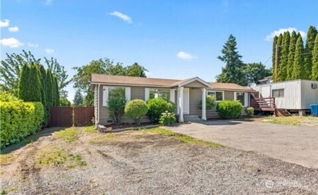 20225 108th Avenue SE, Kent, WA 98031