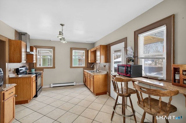 330 Hillside Avenue, Hartford, CT 06106