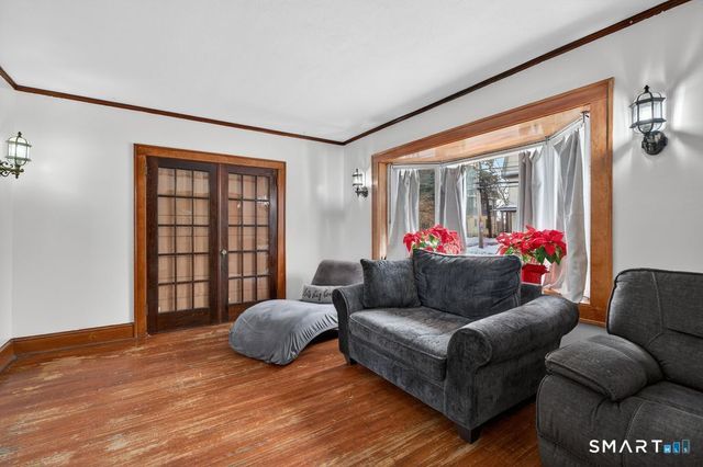 330 Hillside Avenue, Hartford, CT 06106