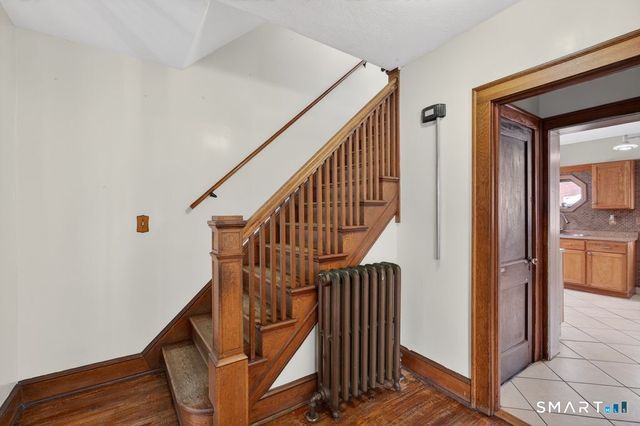 330 Hillside Avenue, Hartford, CT 06106