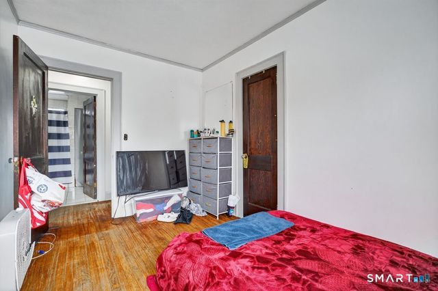 330 Hillside Avenue, Hartford, CT 06106