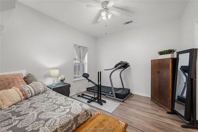 525 Fraternity Row, College Station, TX 77845