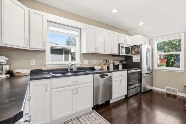 312 Westminster Avenue SW, Watertown, MN 55388
