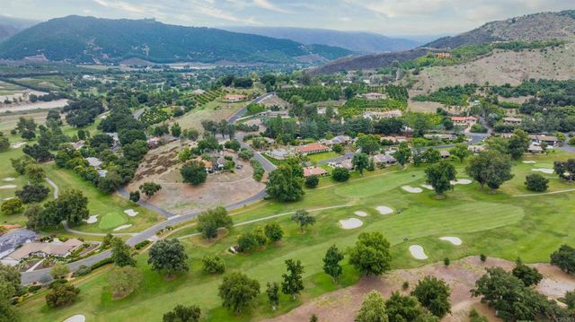32404 Womsi Rd, Pauma Valley, CA 92061