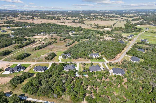 1049 Glenoaks Drive, Weatherford, TX 76088