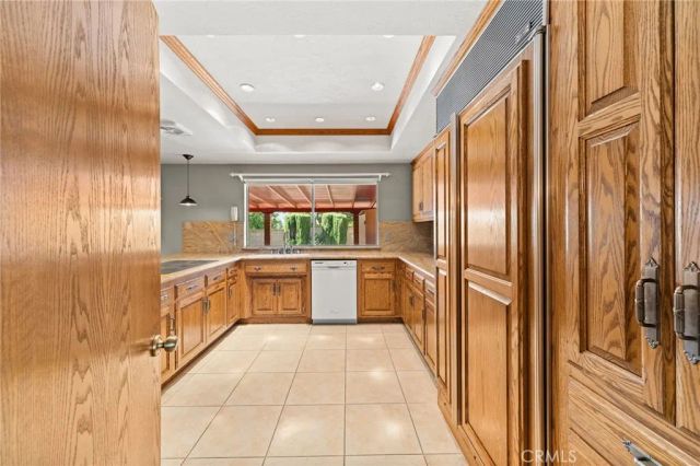 724 W Veronica, Upland, CA 91784