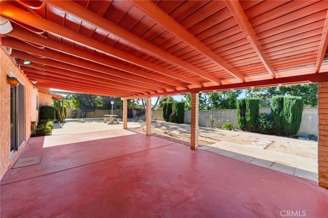 724 W Veronica, Upland, CA 91784