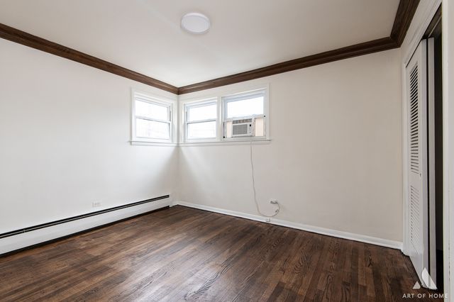 2322 S 17th Avenue 5, North Riverside, IL 60546