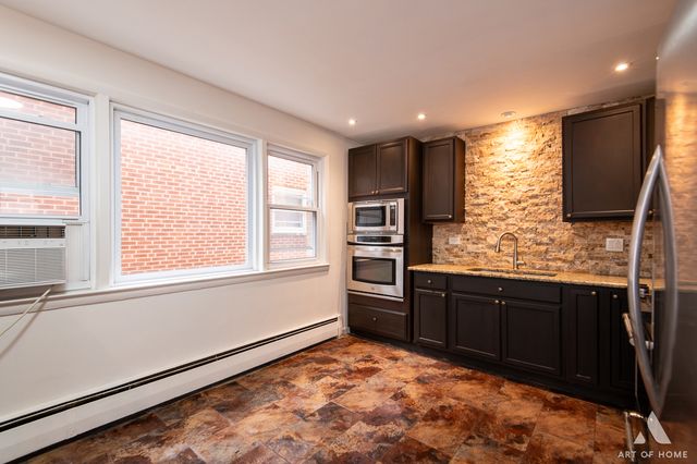 2322 S 17th Avenue 5, North Riverside, IL 60546