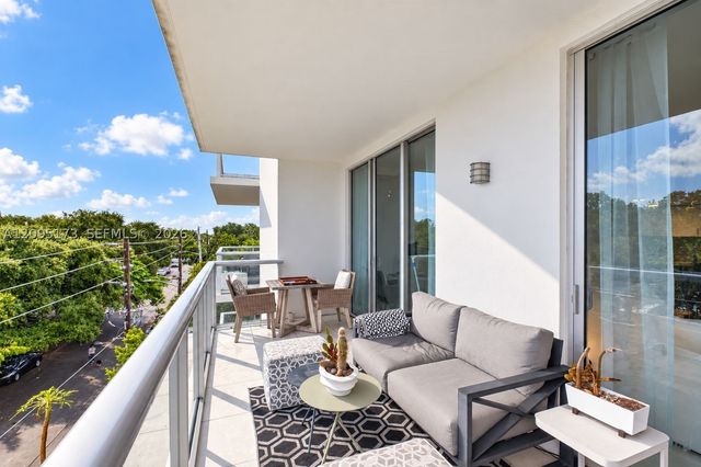 720 NE 62nd St 412, Miami, FL 33138