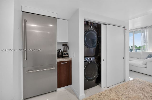 720 NE 62nd St 412, Miami, FL 33138