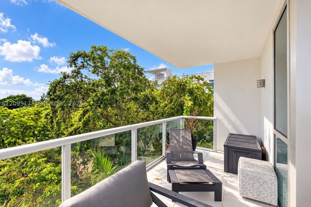 720 NE 62nd St 412, Miami, FL 33138
