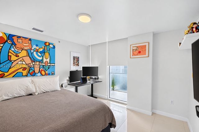 720 NE 62nd St 412, Miami, FL 33138