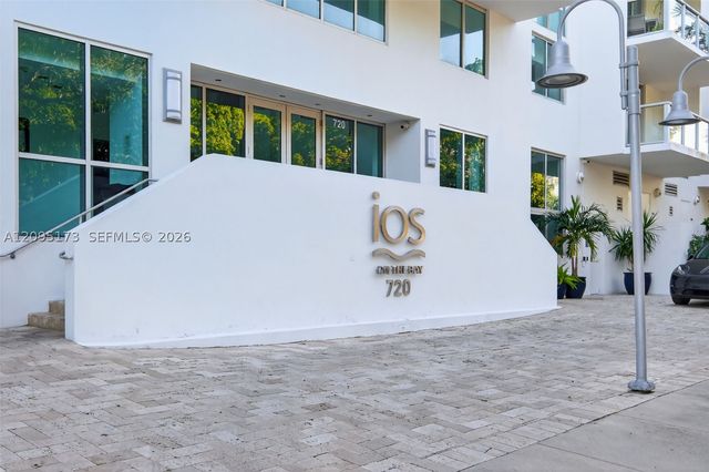 720 NE 62nd St 412, Miami, FL 33138