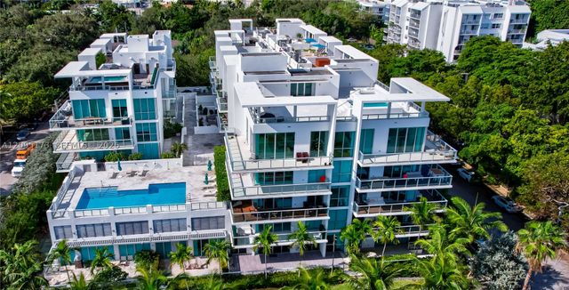 720 NE 62nd St 412, Miami, FL 33138