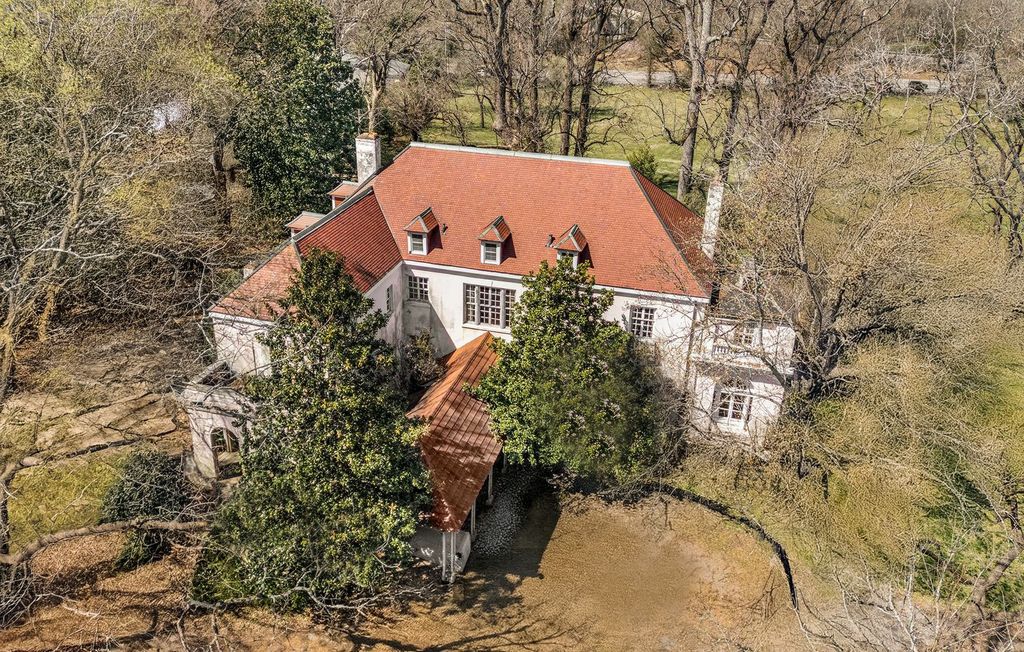 105 Lynnwood Blvd, Nashville, TN 37205