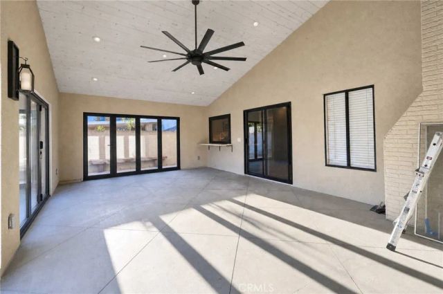 2234 W Flora, Santa Ana, CA 92704