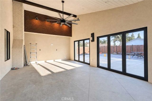 2234 W Flora, Santa Ana, CA 92704