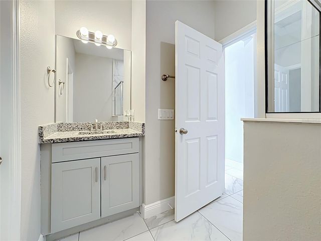 106 OAK CIRCLE, Poinciana, FL 34759