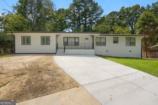 137 Hillcrest Drive SE, Austell, GA 30168