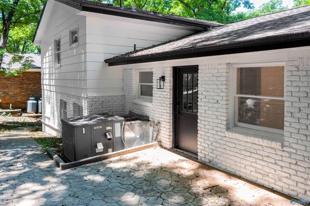 2404 Polk Drive, Huntsville, AL 35801