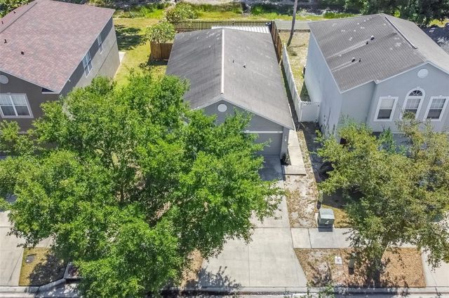 910 BRENTON LEAF DR, Ruskin, FL 33570