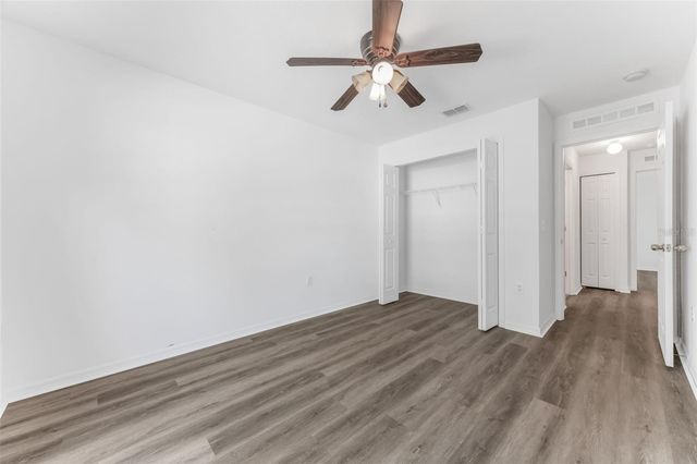 910 BRENTON LEAF DR, Ruskin, FL 33570