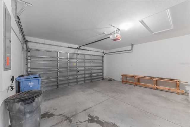 910 BRENTON LEAF DR, Ruskin, FL 33570