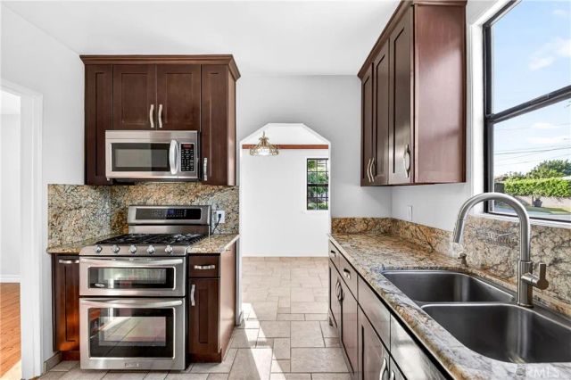 10531 Dolan, Downey, CA 90241