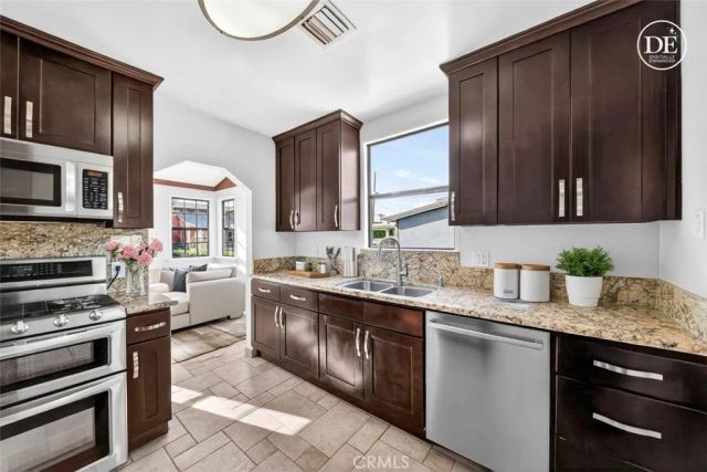 10531 Dolan, Downey, CA 90241