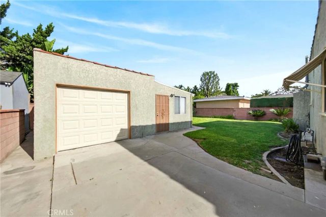 10531 Dolan, Downey, CA 90241