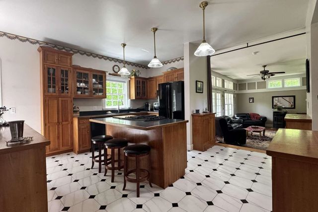 60 Lyman Drive, Williston, VT 05495