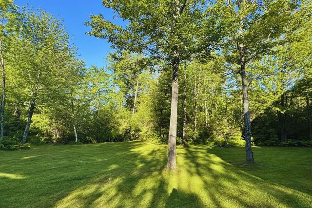 60 Lyman Drive, Williston, VT 05495