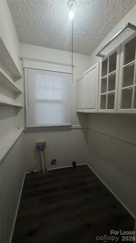 4604 Hovis Road, Charlotte, NC 28208