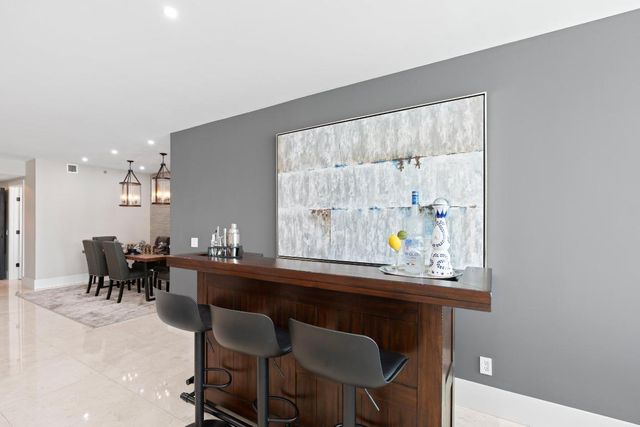 101 S Fort Lauderdale Beach Boulevard 702, Fort Lauderdale, FL 33316