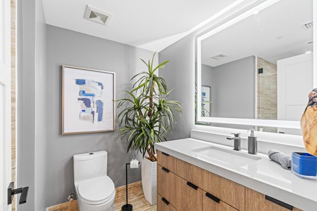 101 S Fort Lauderdale Beach Boulevard 702, Fort Lauderdale, FL 33316