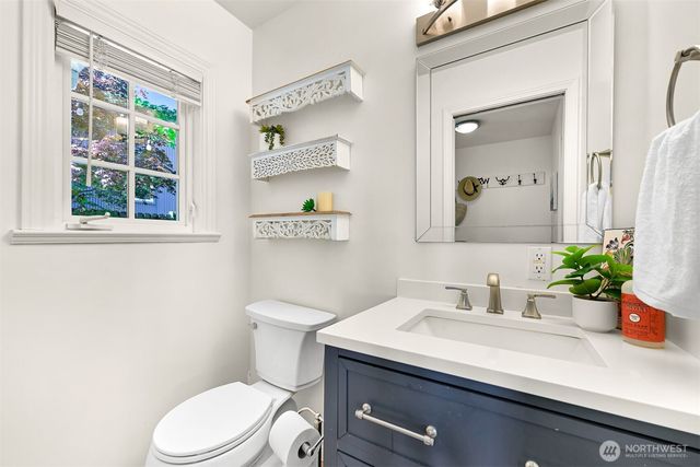 5551 Maple Way, Blaine, WA 98230