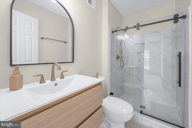 11304 SOUTHLAKES DR, Bowie, MD 20721