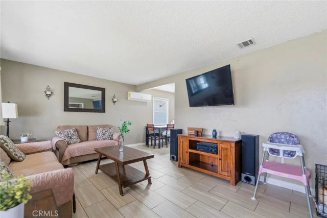 1033 Clintwood, La Puente, CA 91744