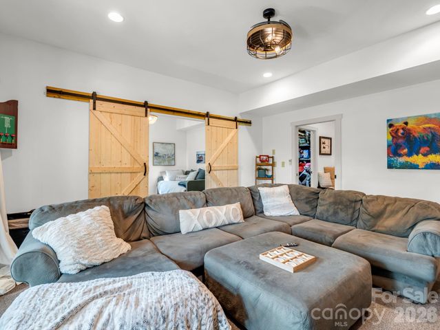 274 Hawks Nest Trail, Lake Lure, NC 28746