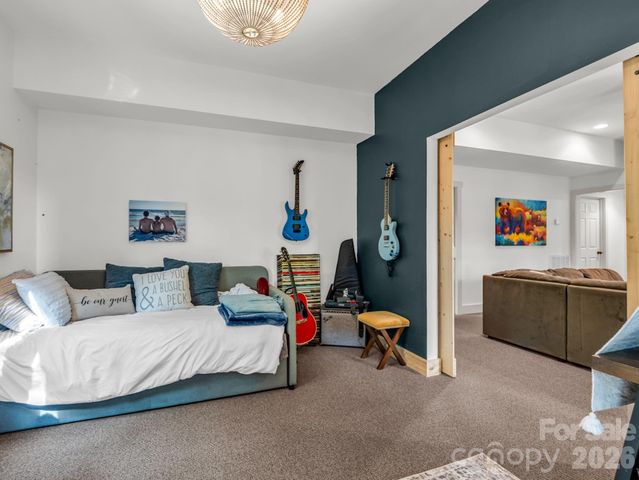 274 Hawks Nest Trail, Lake Lure, NC 28746