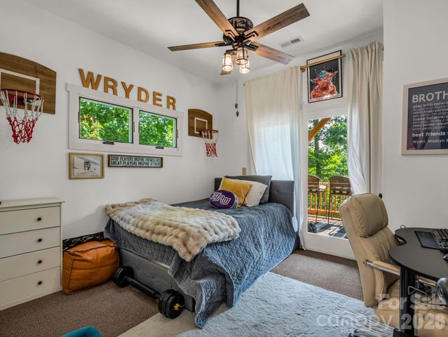 274 Hawks Nest Trail, Lake Lure, NC 28746