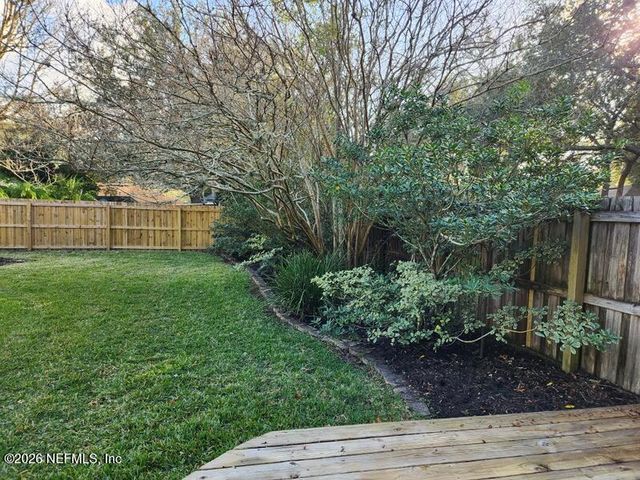 1424 PANTHER RUN Road, Jacksonville, FL 32225