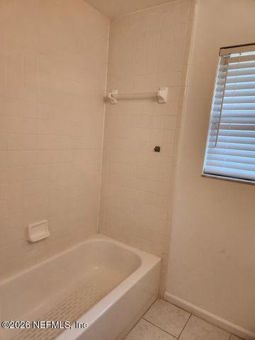 1424 PANTHER RUN Road, Jacksonville, FL 32225