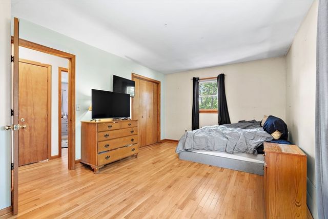 66 Swan Ave, Fitchburg, MA 01420