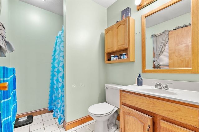 66 Swan Ave, Fitchburg, MA 01420