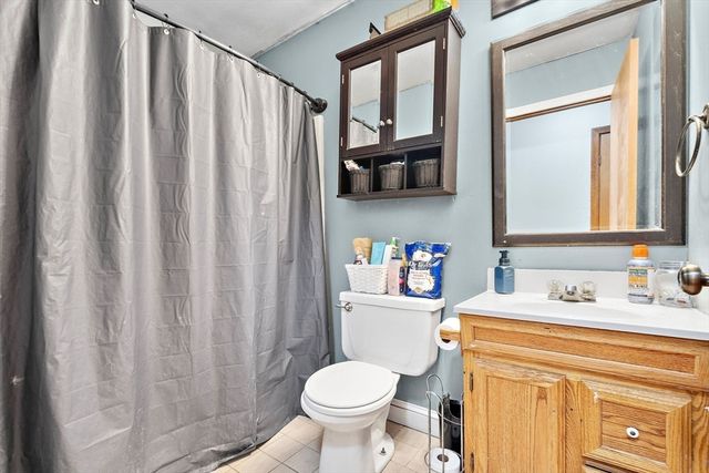 66 Swan Ave, Fitchburg, MA 01420